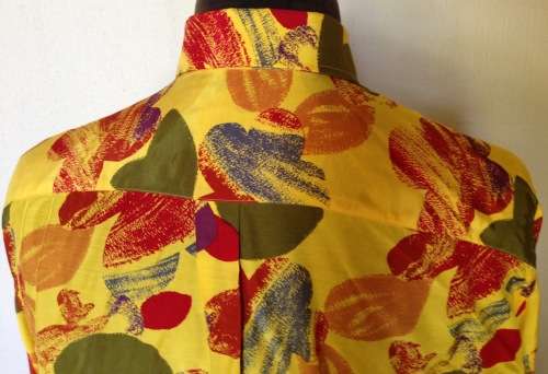 SILK SHIRT 100% PURE IMPORTED ITALIAN DESIGN LONG SLEEVE COLLARED UNBELIEVABLE BLEND of COLOURS!