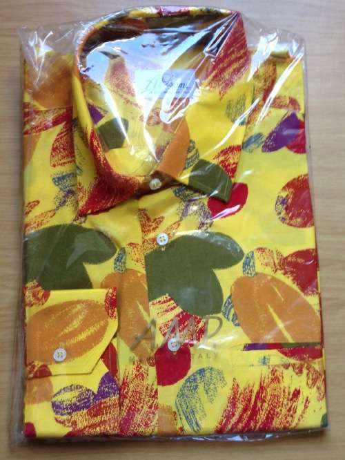 SILK SHIRT 100% PURE IMPORTED ITALIAN DESIGN LONG SLEEVE COLLARED UNBELIEVABLE BLEND of COLOURS!