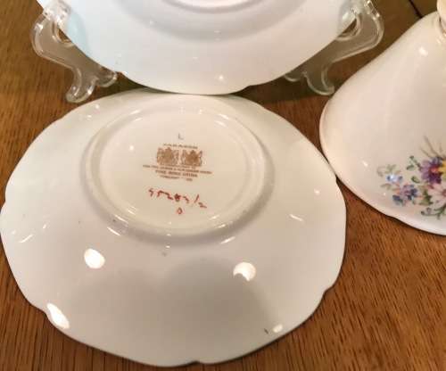 PARAGON TEA TRIO x 1  G5283 PATTERN FLORAL FLOWERS STUNNING RARE 3 PIECE UNUSUAL!!!