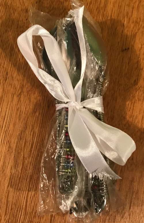 AFRICAN BEADED HANDLE STAINLESS STEEL TEASPOONS SET x 6 - 2 Slightly smaller....Stunning patterns!!!
