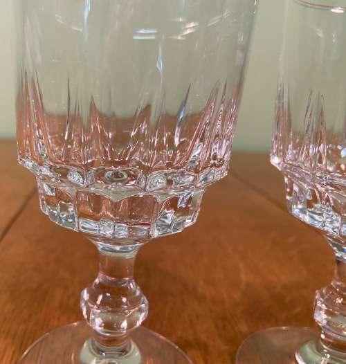 WINE GLASSES x 2 WHITE Possibly Crystal?