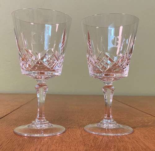 CRYSTAL WINE GLASSES x 2 WHITE Branded.