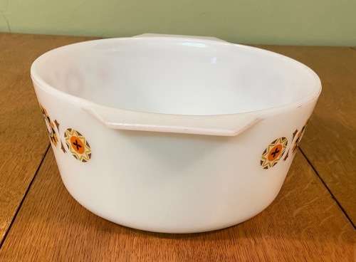 PYREX COOKWARE DISH / BOWL ABSTRACT PATTERN 1969 ENGLAND JAJ - JAMES A. JOBLING CASSEROLE BAKING.