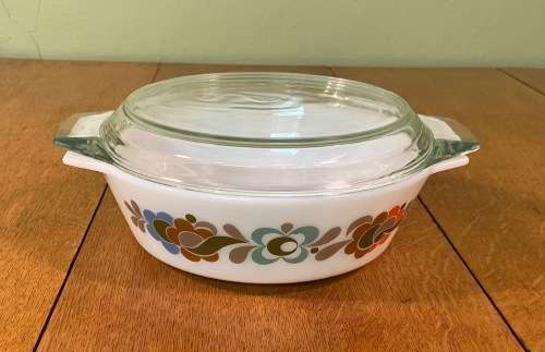 PYREX COOKWARE DISH / BOWL ABSTRACT PATTERN 1969 ENGLAND JAJ - JAMES A. JOBLING CASSEROLE BAKING.