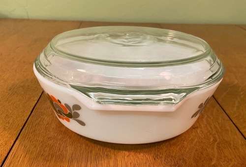 PYREX COOKWARE DISH / BOWL ABSTRACT PATTERN 1969 ENGLAND JAJ - JAMES A. JOBLING CASSEROLE BAKING.