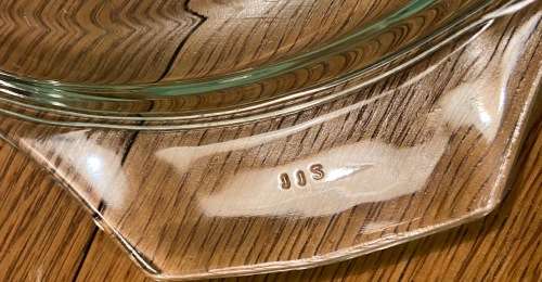 PYREX COOKWARE DISH / BOWL ABSTRACT PATTERN 1969 ENGLAND JAJ - JAMES A. JOBLING CASSEROLE BAKING.