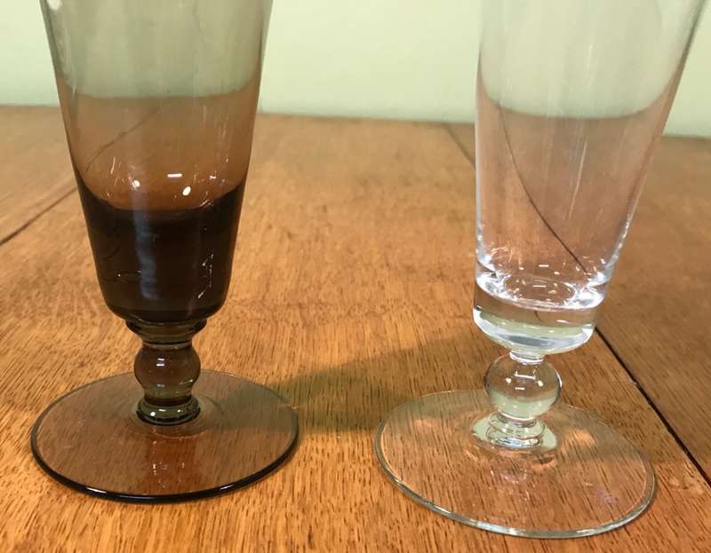 COCKTAIL / BEER / PILSENER GLASSES - GRAPES & WHEAT PATTERNS - 1 Brown & 1 Clear - STUNNING!!!