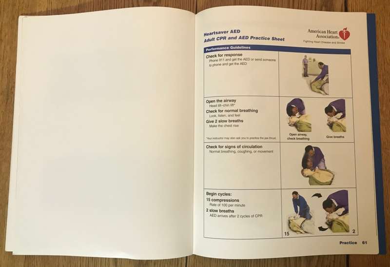 Heartsaver AED Automated External Defibrillator AMERICAN HEART ASSOCIATION MANUAL 2003