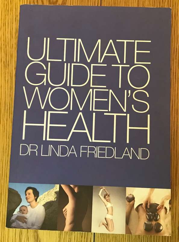 ULTIMATE GUIDE TO WOMEN`S HEALTH - Dr. Linda Friedman - 1st Ed 2008 - Paperback.