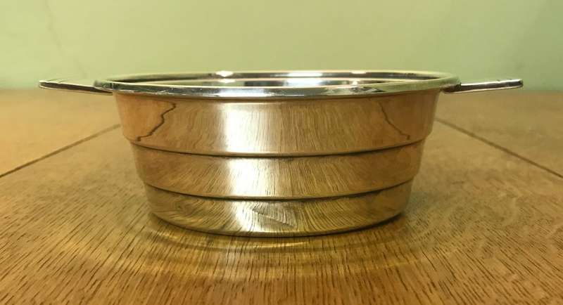 STUNNING 2 HANDLED EPNS ELECTRO-PLATED NICKEL SILVER BOWL.