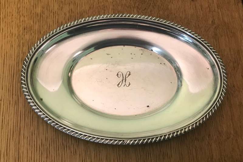 MAPPIN & WEBB small PLATTER - EPNS ELECTRO-PLATED NICKEL SILVER - Made in England. Monogrammed.