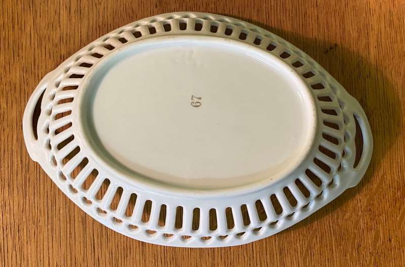BOWL SNACK DISH NUT DISH Beautiful Lattice EDGE Porcelain Small Fruit Bowl Grapes Pear Peach GERMANY
