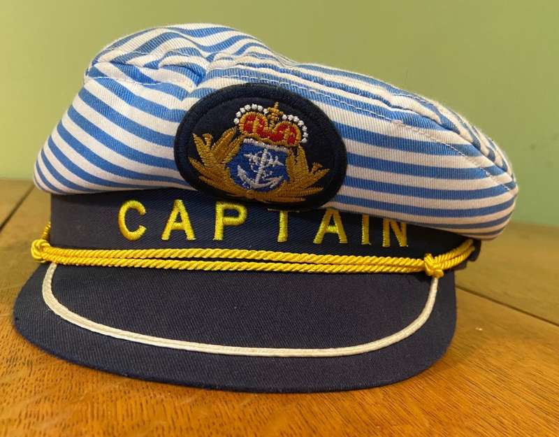 CAPTAIN PEAK CAP  - Striped - Brand new.