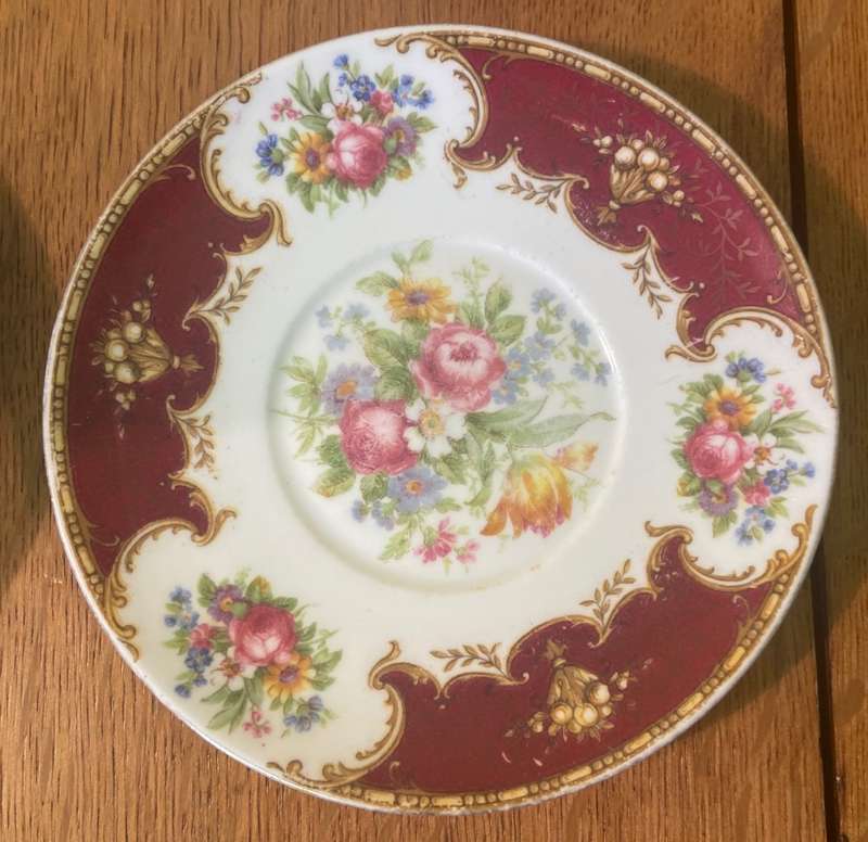 SHELLEY - 2 x SAUCERS - 13401 - DUCHESS PATTERN - DEMITASSE - COFFEE.