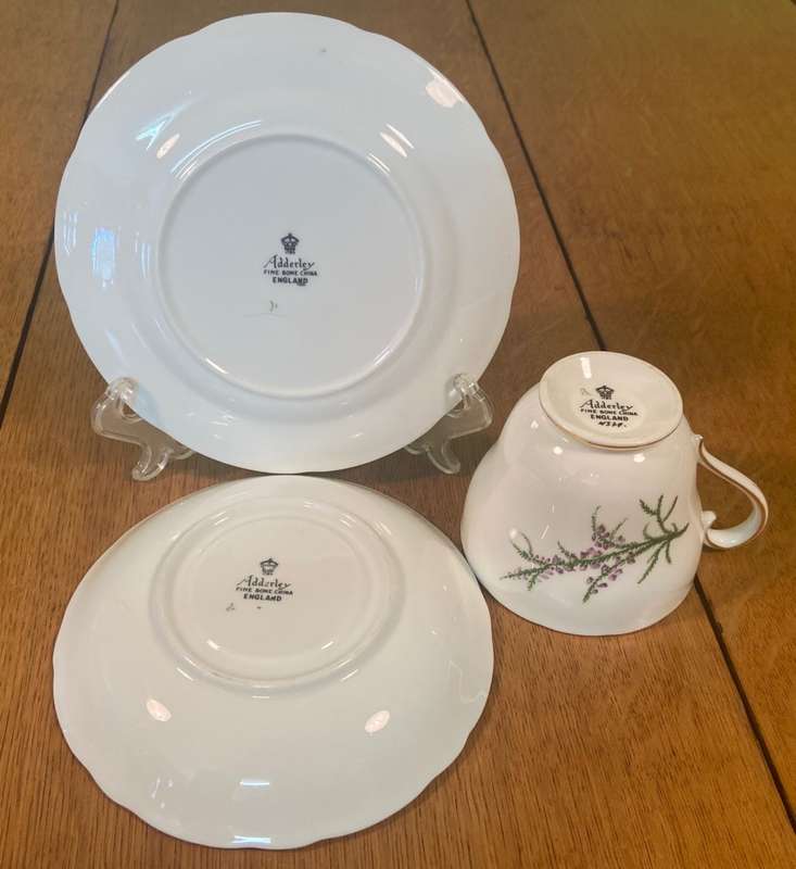 ADDERLEY TEA TRIO x 1 - ENGLAND - 4549 - SCOTTISH LINDSAY CLAN - TARTAN - SCOTLAND - LAVENDER