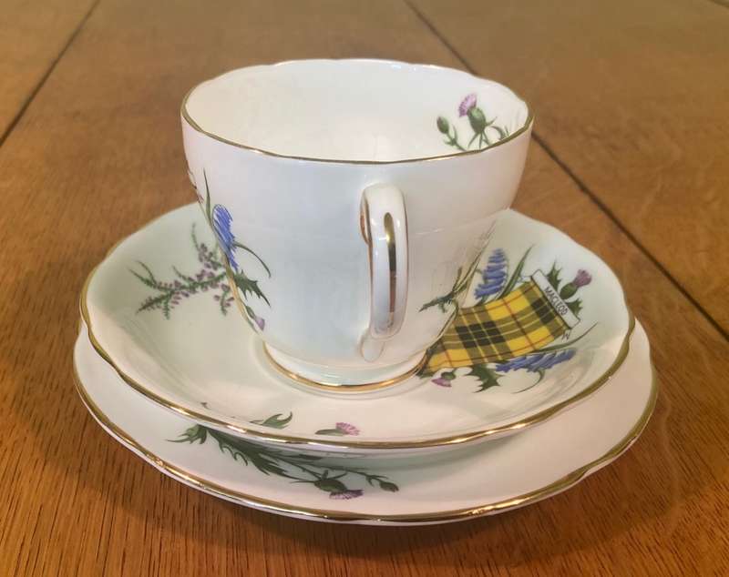ADDERLEY TEA TRIO x 1 - ENGLAND - 4549 - SCOTTISH MACLEOD CLAN - TARTAN - SCOTLAND - LAVENDER
