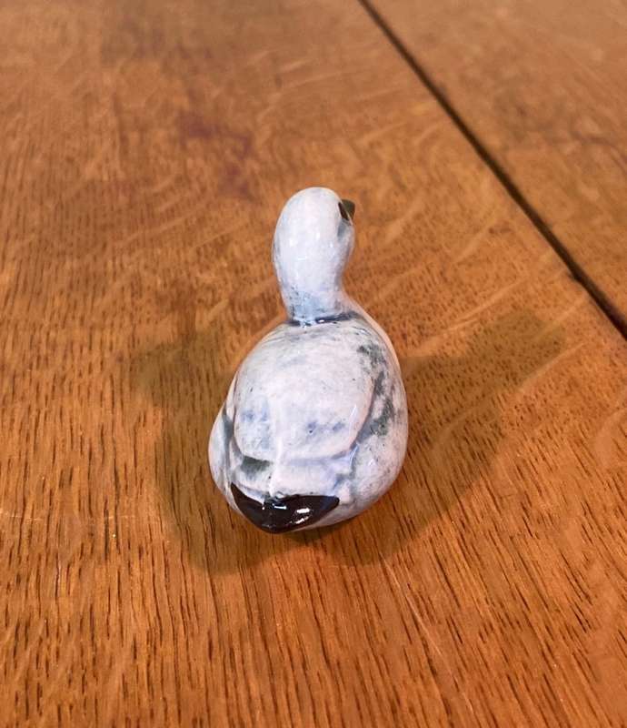 DUCK - PORCELAIN - SMALL - BLUE & WHITE - STUNNING ORNAMENT - PRINTERS TRAY.