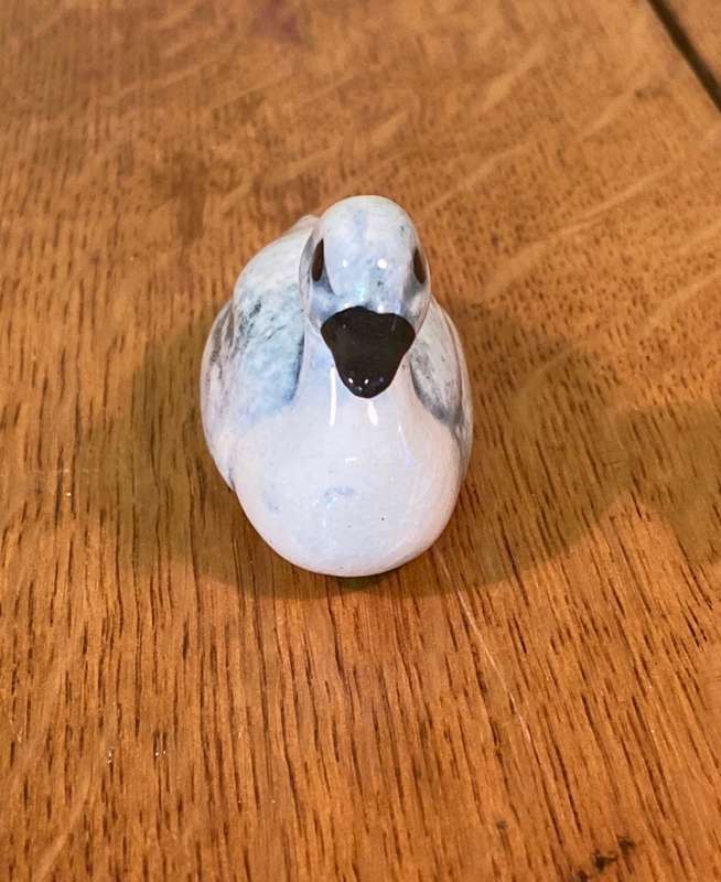 DUCK - PORCELAIN - SMALL - BLUE & WHITE - STUNNING ORNAMENT - PRINTERS TRAY.