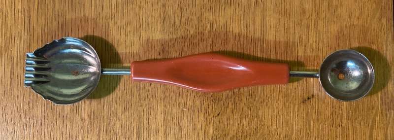 KITCHEN UTENSIL VINTAGE USED CONDITION!!