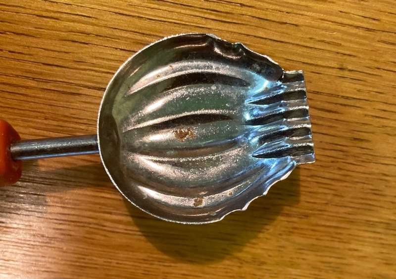KITCHEN UTENSIL VINTAGE USED CONDITION!!