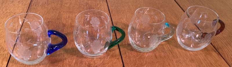 Beer small glasses x 4 - grape pattern - coloured handles