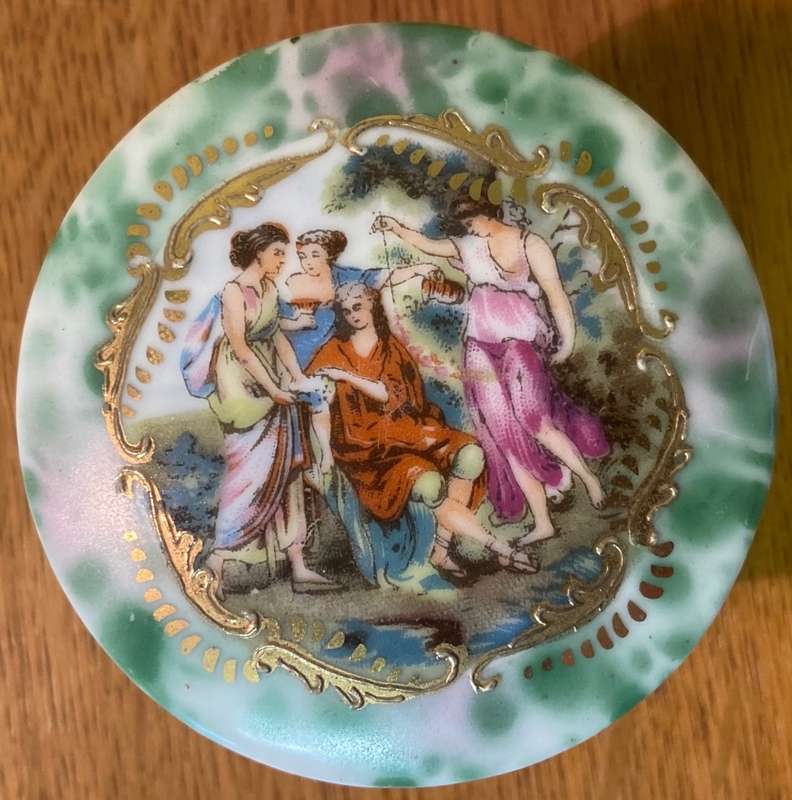 CHUBU CHINA JAPANESE Porcelain ROUND TRINKET BOWL and LID HAND PAINTED STUNNING!!