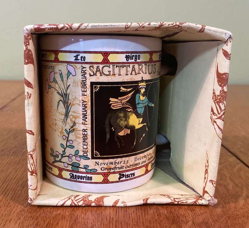 MUG - PORCELAIN - TEA COFFEE - ZODIAC SIGN - SAGITTARIUS - BOXED  EXCELLENT CONDITION!!!!