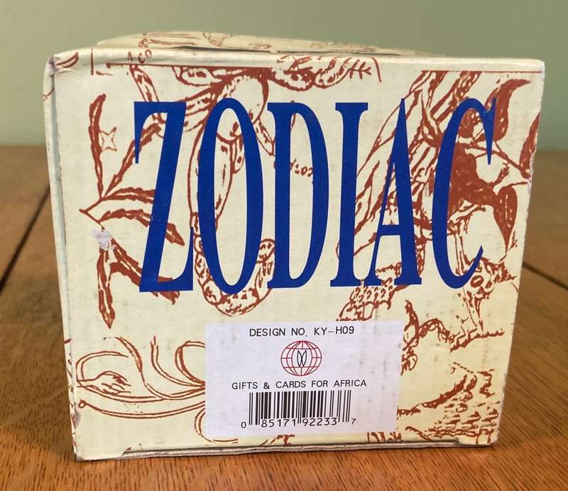 MUG - PORCELAIN - TEA COFFEE - ZODIAC SIGN - SAGITTARIUS - BOXED  EXCELLENT CONDITION!!!!