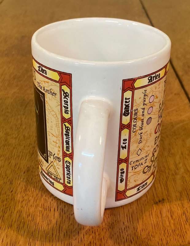 MUG - PORCELAIN - TEA COFFEE - ZODIAC SIGN - SAGITTARIUS - BOXED  EXCELLENT CONDITION!!!!