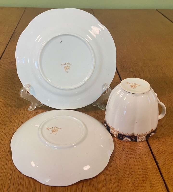 Court China William Lowe Tea Trio's x 4 + Some Extra's - England