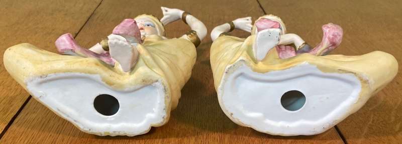 Lady Buddha Statue Praying - Porcelain x 2 - Identical