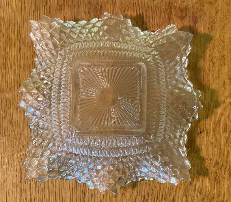 GLASS SQUARE WAVY TRINKET DISH / CONDIMENT / SNACK  BOWL - PATTERNED - STUNNING!