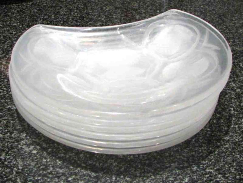 LALIQUE CRESCENT-SHAPED Thistle MOTIF PLATES X 6=Engraved & SIGNED=France=Salad/Side Plates!!!!!!!!!