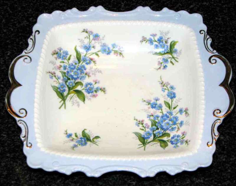 ROYAL ALBERT Forget-me-not Pattern Hampton Shape Bowl/Sweet/Relish Dish =!! UNUSUAL !!= Read Notes!!