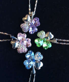 *J* Lovely Four Leaf Clover necklace with Swarovski elements