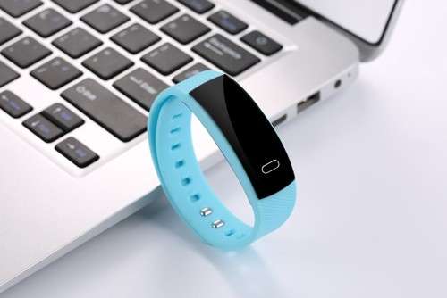 QS80 Bluetooth Altimeter Smart Band Bracelet Wristband Heart Rate blood pressure UV detector