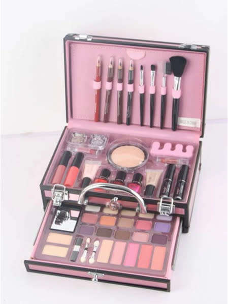 Magic Color Makeup Kit