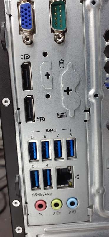 Lenovo Thinkcentre M900