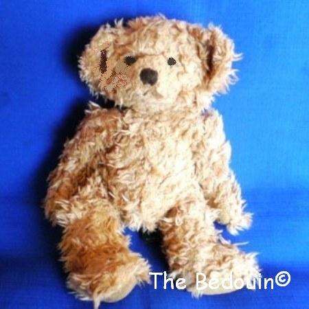 Russ Berrie Bear. 'TREVOR'. 35 cm. Collectable!