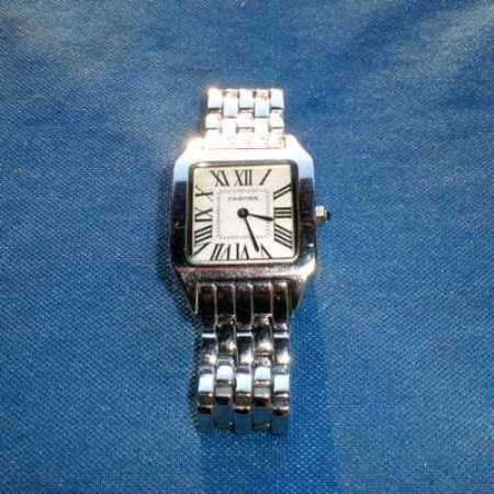 CARTIER SANTOS DUMONT 1904 - 2004 Ladies (or unisex) Watch. Collectable.