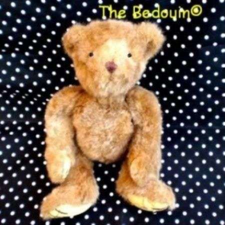 RUSS BERRIE Teddy bear. HUNTINGTON. 30 cm. Vintage and Collectable.