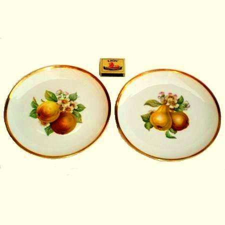 2 plates