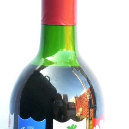 level of wine.