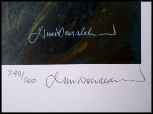 Each limited edition print is individually numbered and has the original signature of the artist.
