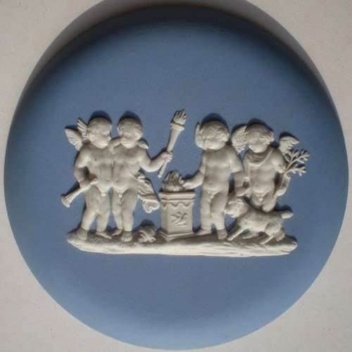 The cameo or plaque