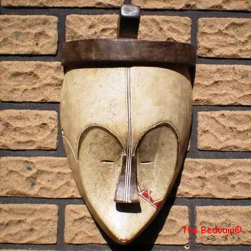 AFRICAN ART MASK. NIGERIA (YORUBA TRIBE). Vintage (c 1960s).