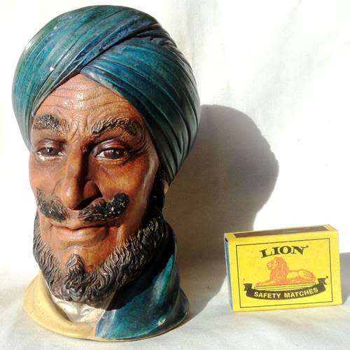 Bossons Chalkware Shelf Ornament. SIKH. Produced 1963 - 1966. Hand painted.