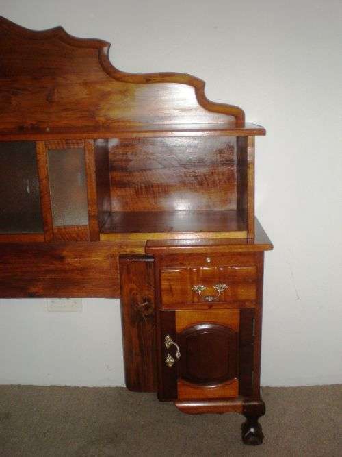 Cabinets on the side