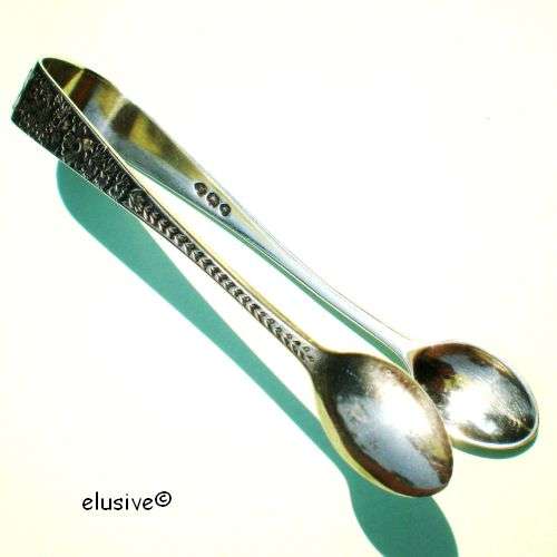 ENGLISH HALLMARKED SILVER sugar tongs. Victorian. London 1890.