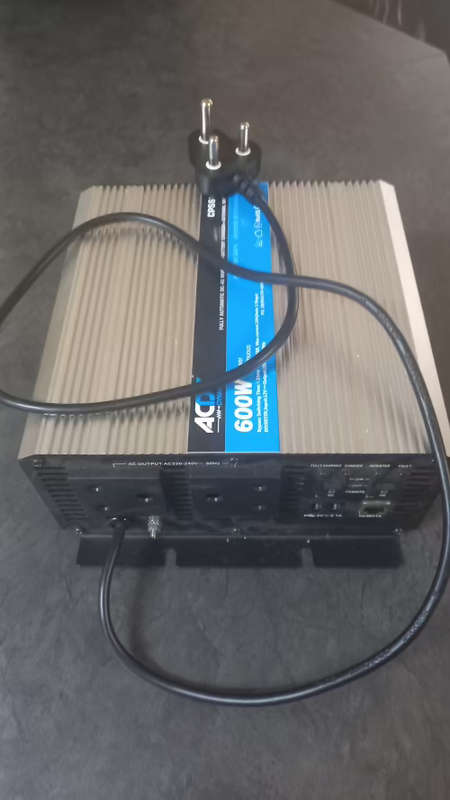 ACDC UPS-TYPE 600W PURE-SINE INVERTER